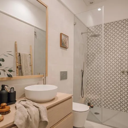 아파트 Port - 2 Bedrooms In Campo De Ourique *