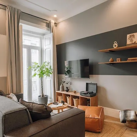 Port - 2 Bedrooms In Campo De Ourique 아파트